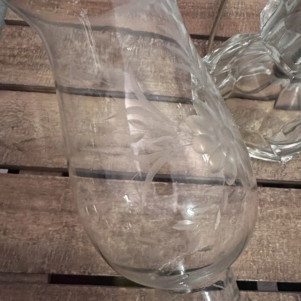 VINTAGE GLASS ROUND HURRICANE TABLE LAMP‎ WITH CRYSTAL PRISMS